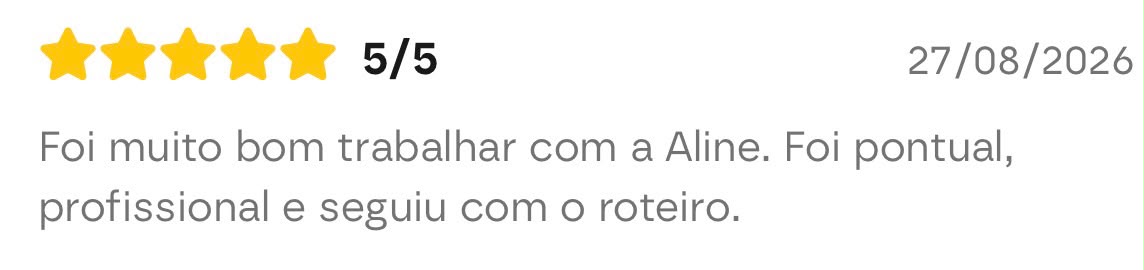 Avaliação de cinco estrelas elogiando pontualidade, profissionalismo e fidelidade ao roteiro